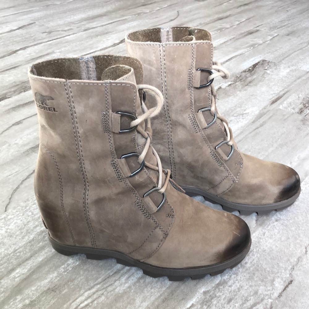 Joan of Arctic Wedge II Sorel Boots